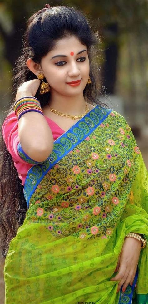 Cute Indian Women In Saree Indian Women Saree HD Phone Wallpaper Pxfuel