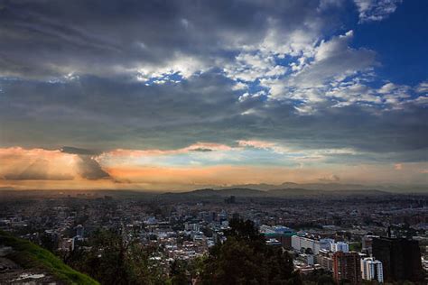 1300 Panoramica De Bogotá Fotografías De Stock Fotos E Imágenes