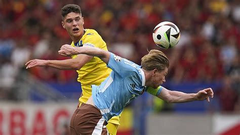 Ukraine Vs Belgium Euro Lukaku Misses Sitter Lasers Pointed At