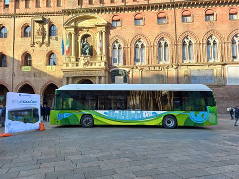 Menarinibus Riparte Da Bologna Ecco Il Primo Bus Elettrico Italiano