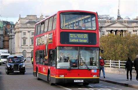 Go Ahead London Route On Waterloo Bridge Pvl Bowroaduk Flickr