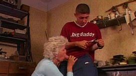 Older Lady With Hot Body Gets Drilled On The Couch XNXX