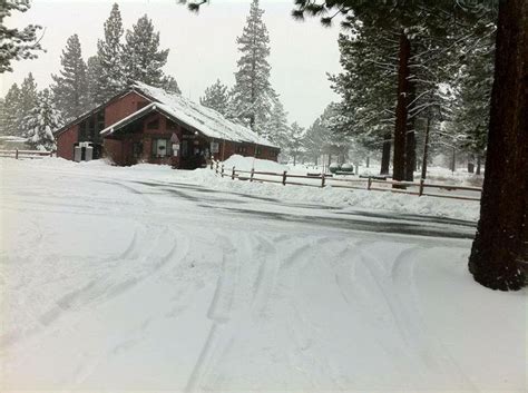 Snow camping! #mammothrv #campmammoth | Snow camping, Mammoth lakes ...