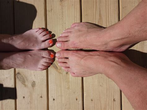 Footsie Nude Pics XHamster