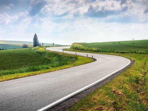 8 Tips For Safe Driving On Country Roads Your Test Driver