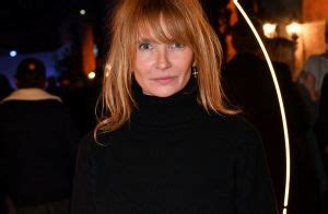 Axelle Laffont La Star De MILF S Affiche Toute Nue Pour Une Surprenante Raison Purepeople