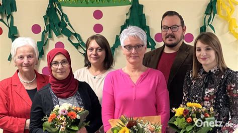 AWO Kindergarten Kunterbunt in Weiden lässt drei Betriebsjubilarinnen