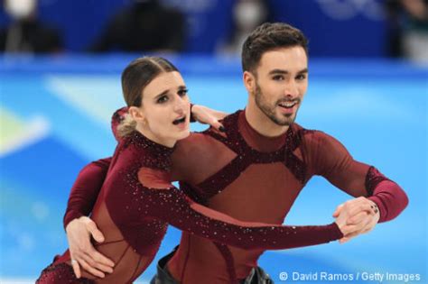 Gabriella Papadakis Et Guillaume Cizeron Duo Champion Olympique De