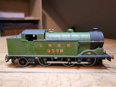 Hornby Dublo 3217 Edl7 3 Rail Class N2 0 6 2t Tank 9590 Lner Green