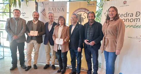 El Restaurante Y La Taberna Que Hacen El Mejor Rabo De Toro De C Rdoba