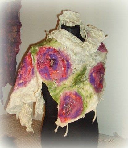 Pin By Ewa Bielecka On Felt My Work Filcowane Szale Felted