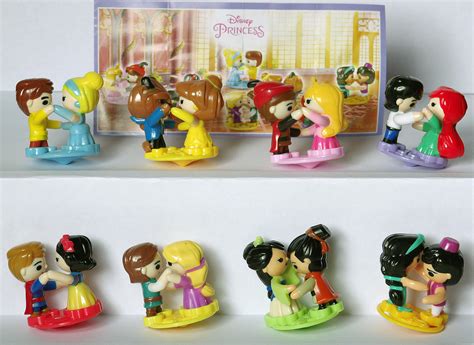 DISNEY PRINCESS COMPLETE SET OF 8 WITH ALL PAPERS KINDER SURPRISE EGG