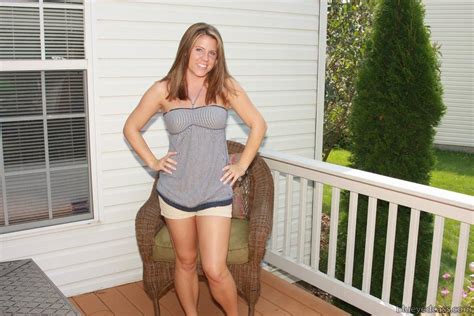 Blueyed Cass Deck Stripping Porn Pictures Xxx Photos Sex Images Pictoa