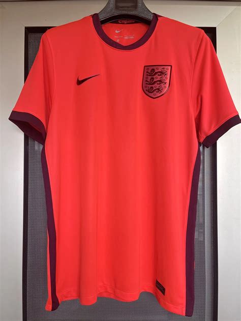 2022-2023 England away jersey