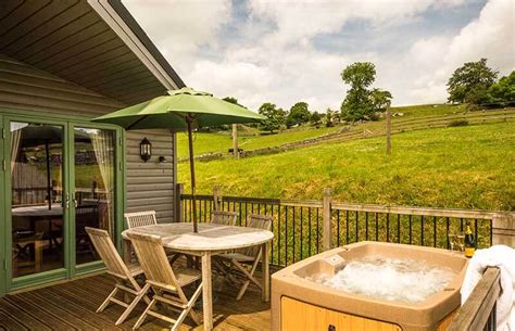 Log Cabins Self Catering Peak District Hoe Grange