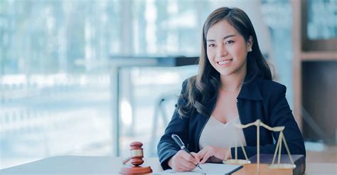 Essential Skills For Success As A Legal Assistant