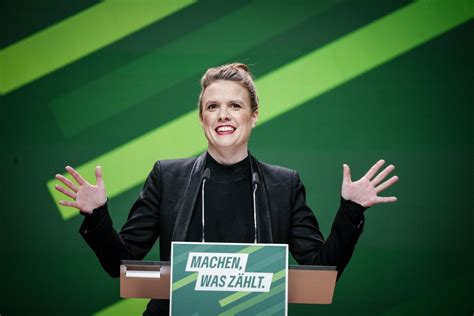 Grünen Parteitag macht sich für Reintke als europäische