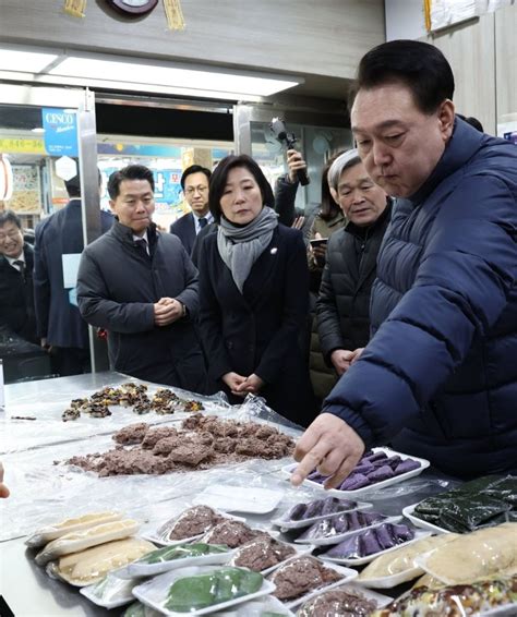 윤 대통령 의정부제일시장 방문생생한 현장 목소리 경청 뽐뿌자유게시판