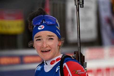 Biathlon Lou Jeanmonnot Et Julia Simon Sur Le Podium Ruhpolding