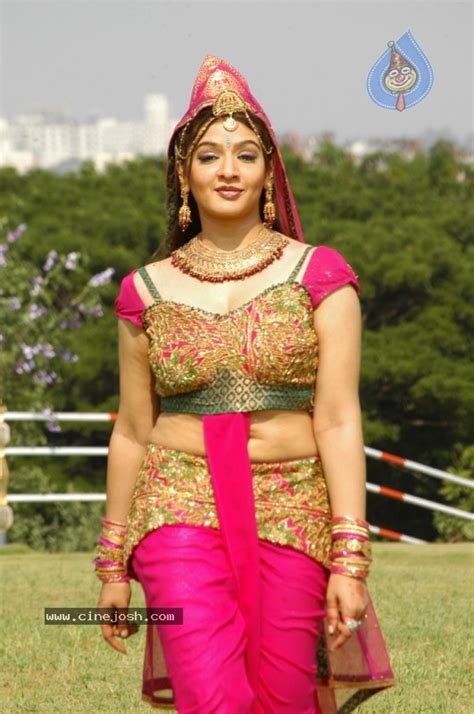 Aarthi Agarwal New Stills Photo 62 Of 65