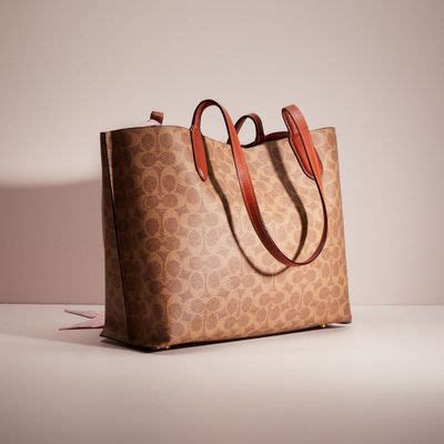 Coach Upcrafted Willow Tote In Signature Canvas Mall Of America