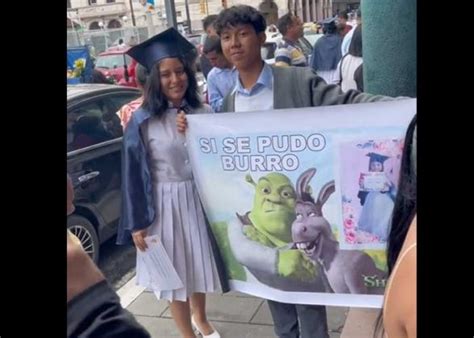 Chavalo Le Hace El Oso A Su Hermana En La Graduaci N Con Cartel S Se