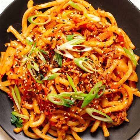 Spicy Korean Noodles Gochujang Noodles Knife And Soul