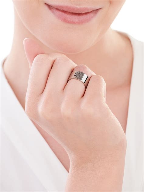 Stainless Steel Ring Ref No El527 1842 Apart