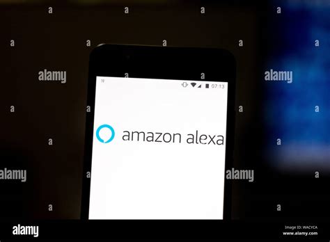 Logo de amazon alexa hi-res stock photography and images - Alamy