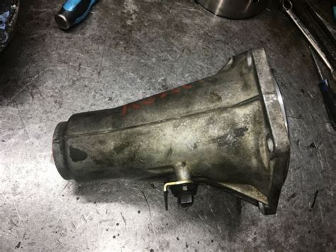 Chevygm 4l60e 2wd Tail Housing Ebay