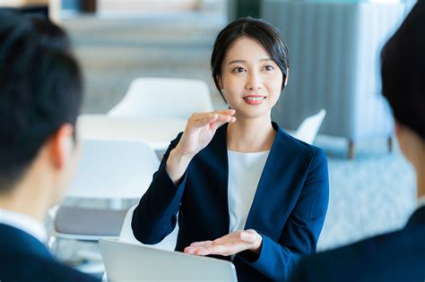 社会保険労務士とは？仕事内容や必要な資格、目指せる大学や学部を紹介