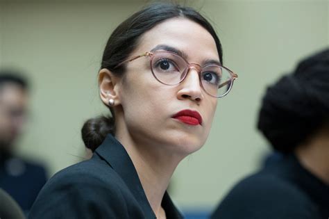 Alexandria Ocasio Cortez Returns To Twitter Immediately Calls Out Trump