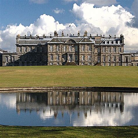 Hopetoun House In Scotland United Kingdom Sygic Travel