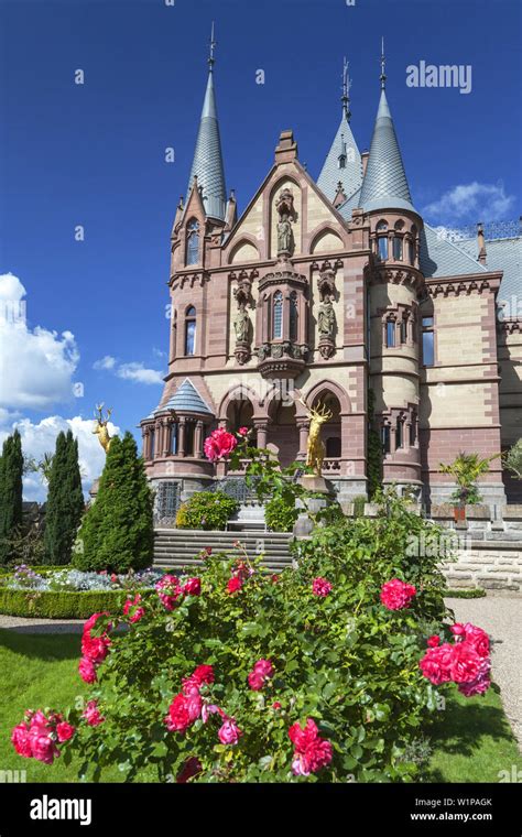 Koenigswinter drachenburg Fotos und Bildmaterial in hoher Auflösung