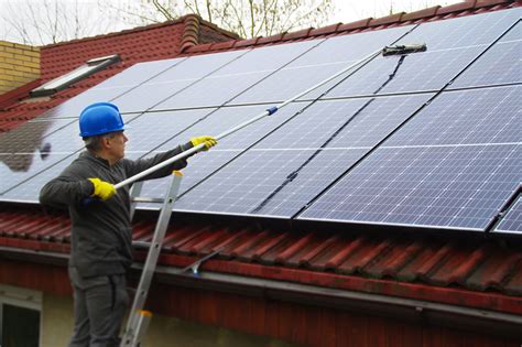 6 Benefits Of Regularly Cleaning Your Residential Solar Panels