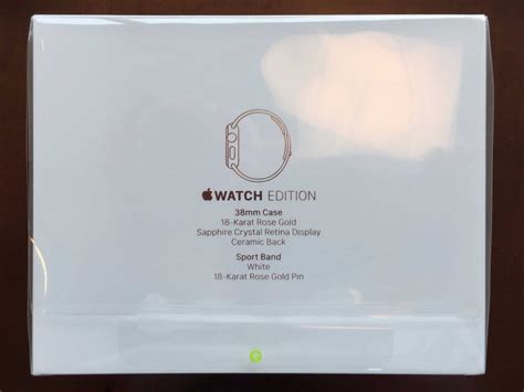 Apple Watch Edition 18-karat gold unboxing - Business Insider