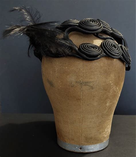 Hat Fascinator Art Deco Satin Black 1930 Gem