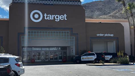 Palm Desert P Nico Provoc Un Hombre Armado En La Tienda Target Kesq