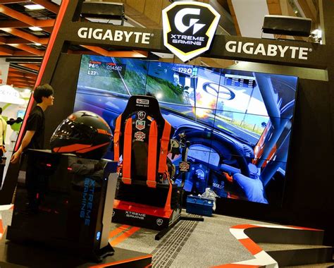 COMPUTEX 2016 Special Coverage: GIGABYTE Booth Tour | AORUS