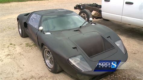 Thief S Terrible Paint Job Fails To Stop Cops From Finding Stolen Ford Gt40 Replica