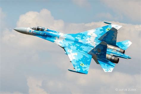 Sukhoi Su-27 (Flanker): Photos, History, Specification