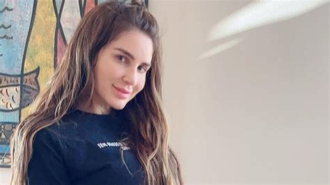 Fran Undurraga Se Luce Con Sensual Video En Bikini Desde El Caribe RadioActiva 92 5