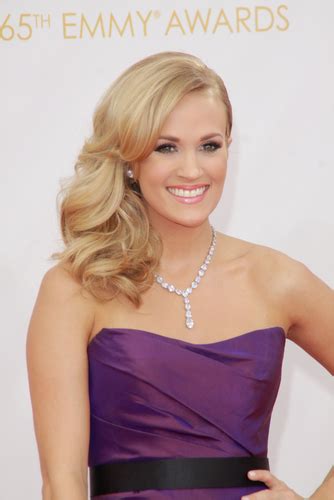 35 Carrie Underwood Hairstyles You Must Try For A Stunning Look Pinkvilla