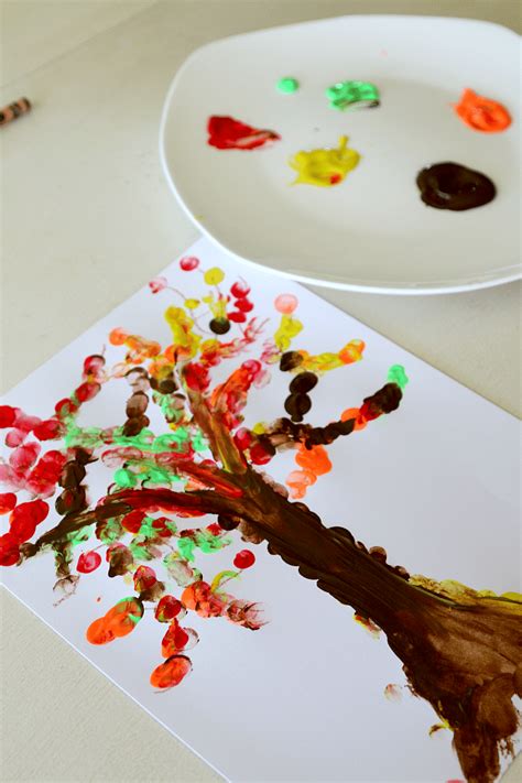 Fingerpainting A Fall Tree Momdot