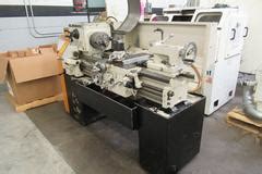 Leblond Makino 15 X 32 Regal Servo Shift Engine Lathe With Acu Rite