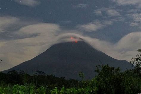 Foto Pertama Kali Dalam Sejarah Gunung Merapi Kini Miliki Kubah Lava