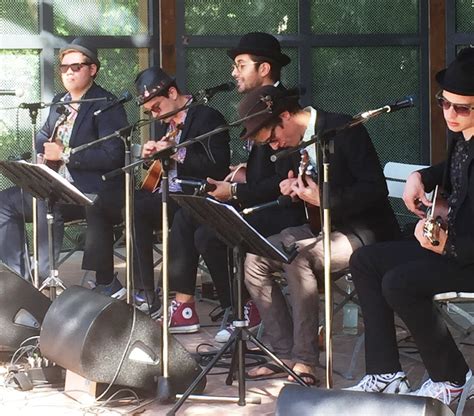 Abschiedskonzert Des Endow County Ukulele Orchestra Oberpfalzecho