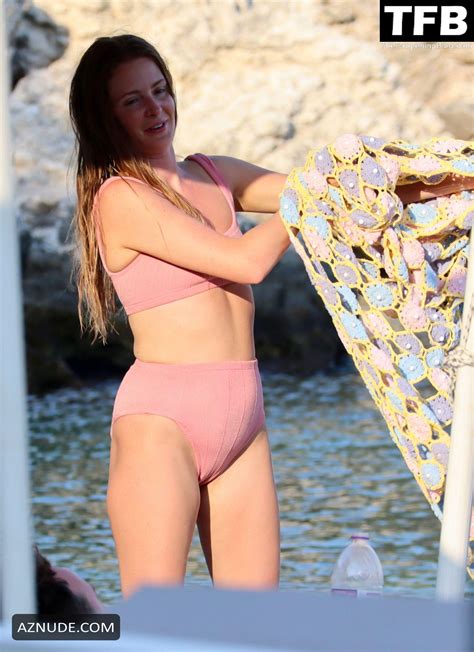 Millie Mackintosh Sexy Seen Flaunting Her Hot Bikini Body At The Beach