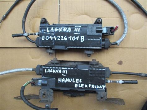 HAMULEC RĘCZNY ELEKTRYCZNY LAGUNA III E044226101B 6806336137