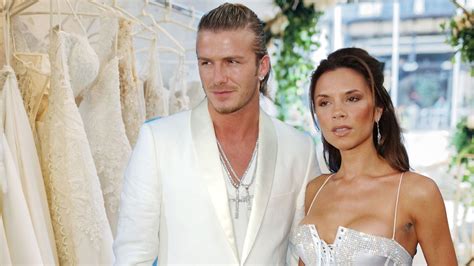 Victoria Beckham's secret dress 'disaster' pre-wedding - eyewitness ...